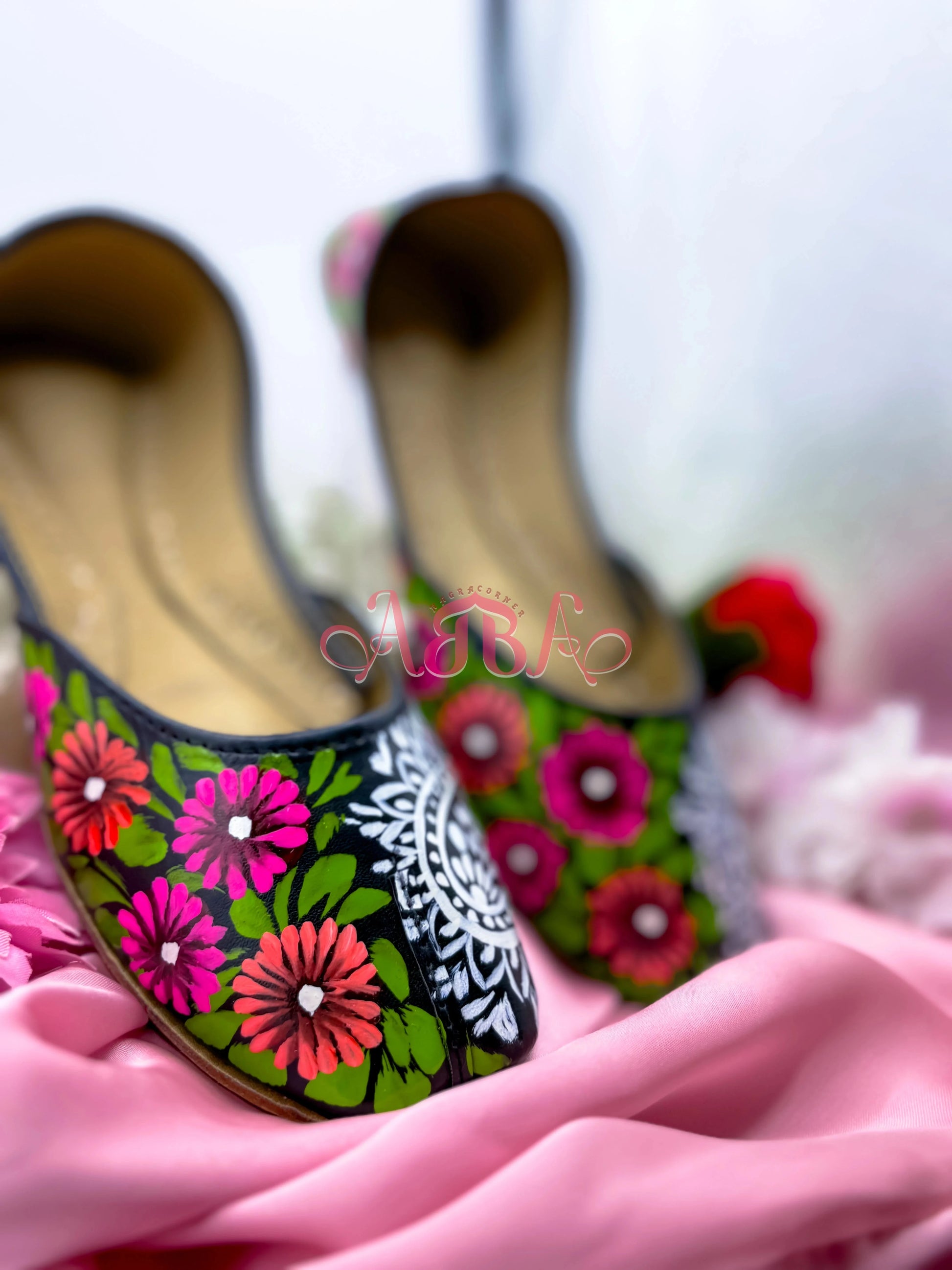 Truck_Art_Multi_Sided_Women_Khussa 2